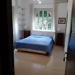 Konukevi Arches 3*