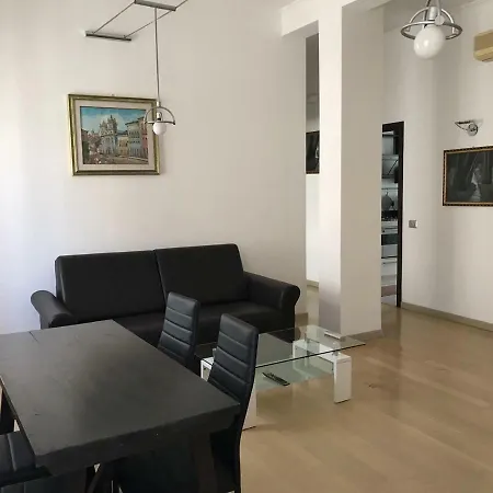 Πανσιόν Arches 3*